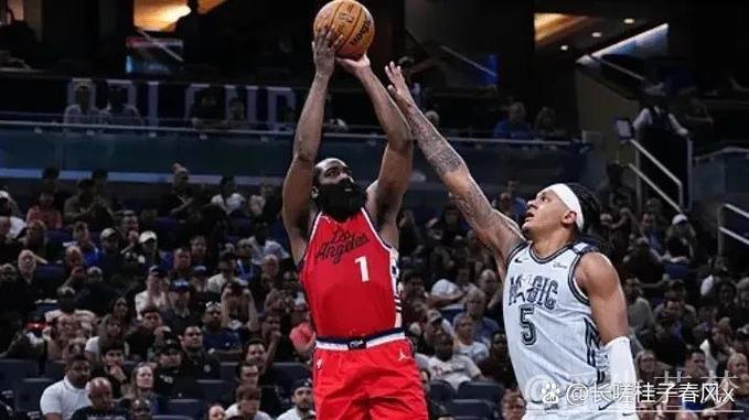 4月1日常规赛:湖人迎战火箭 4月1日常规赛:湖人迎战火箭