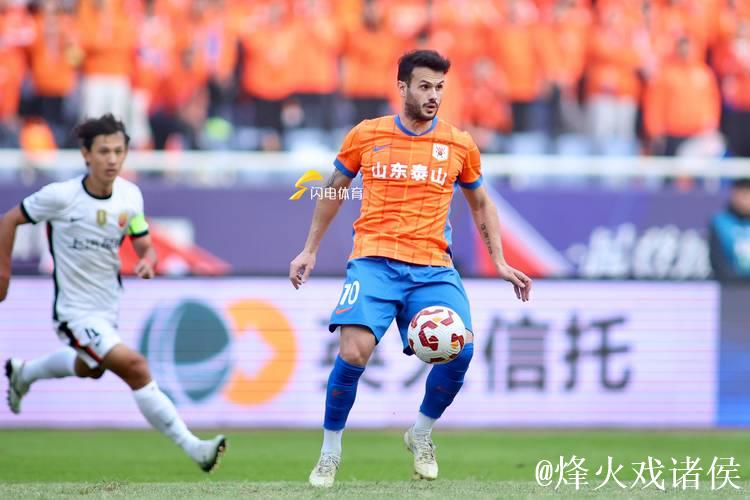 中超-卡扎伊什维利双响炮 山东泰山力克上海海港 中超-卡扎伊什维利双响炮 山东泰山力克上海海港